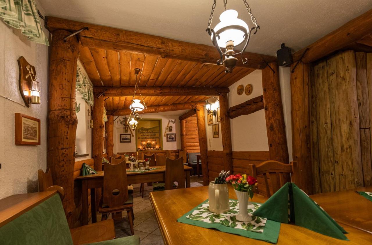 Pension Und Gaststaette Zur Knappenschaenke Thermalbad Wiesenbad Екстер'єр фото
