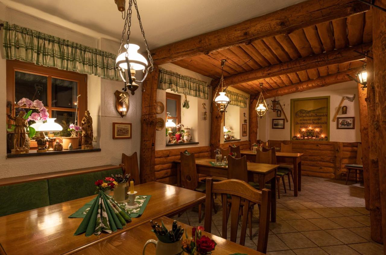 Pension Und Gaststaette Zur Knappenschaenke Thermalbad Wiesenbad Екстер'єр фото